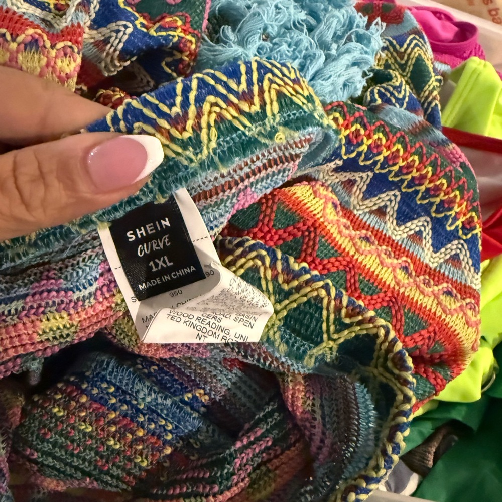 SHEIN Multicolor Fringe Swim Coverup - Picture 3 of 3